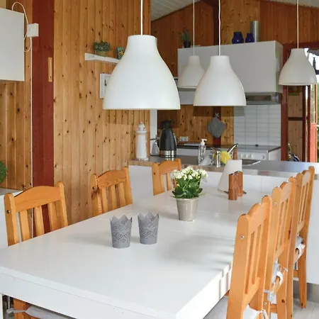 Vakantiehuis Three-bedroom Holiday In Hadsund Als